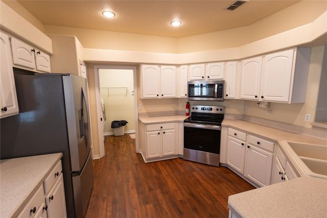 4228 WINDCHIME LANE, Lakeland, FL 33811