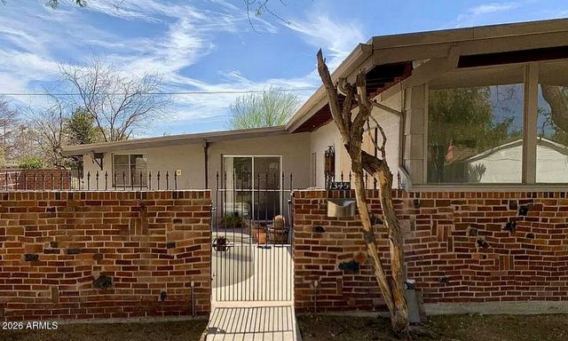 1345 E Rose Lane, Phoenix, AZ 85014