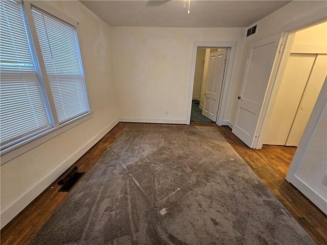 102 E Peoria Street, Paola, KS 66071