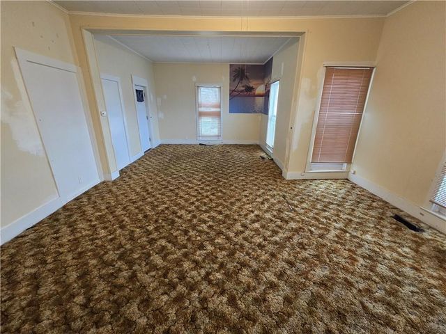 102 E Peoria Street, Paola, KS 66071