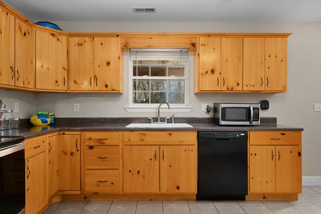 380 Walnut Avenue, Trenton, GA 30752