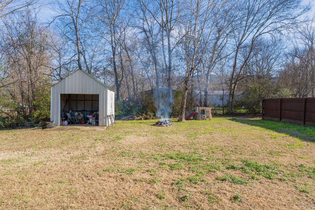 380 Walnut Avenue, Trenton, GA 30752