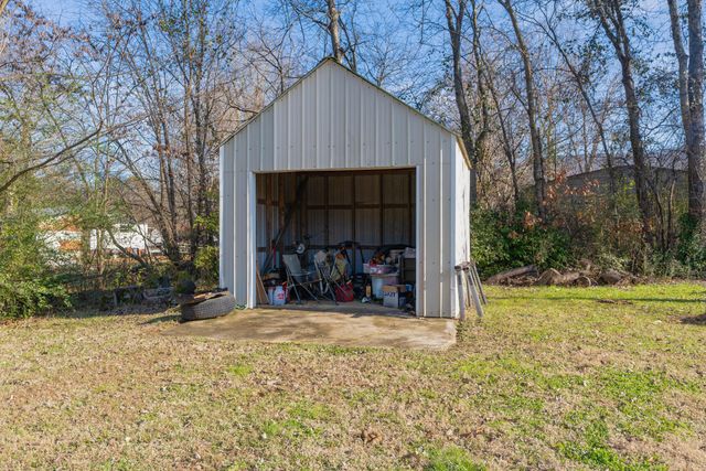 380 Walnut Avenue, Trenton, GA 30752