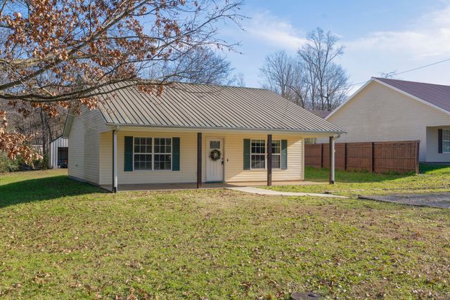 380 Walnut Avenue, Trenton, GA 30752