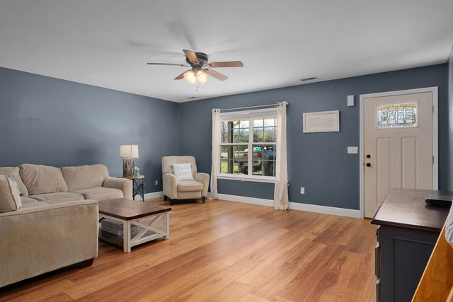 380 Walnut Avenue, Trenton, GA 30752