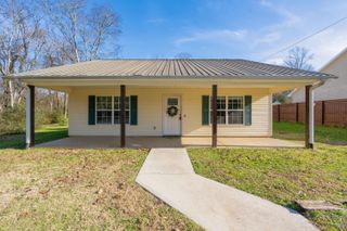 380 Walnut Avenue, Trenton, GA 30752