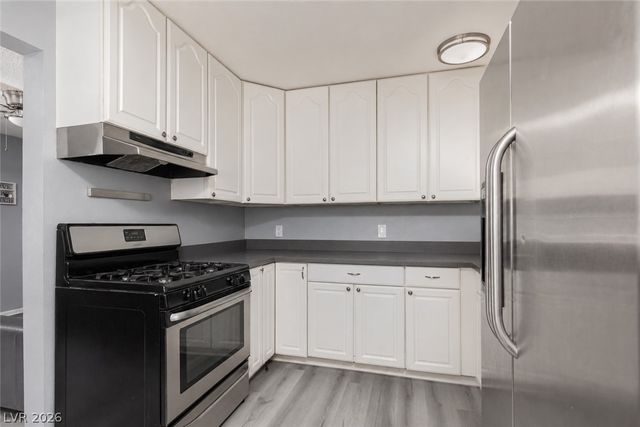 111 Ivy Street, Henderson, NV 89015