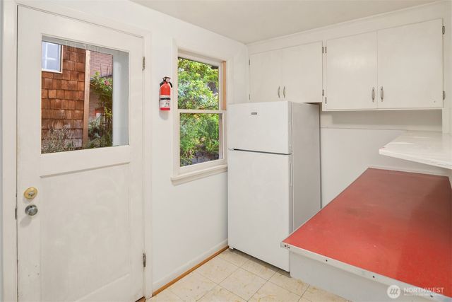 112 NW 44th Street, Seattle, WA 98107