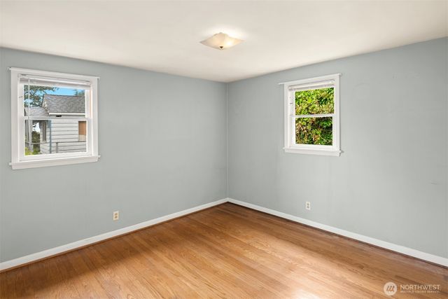 112 NW 44th Street, Seattle, WA 98107