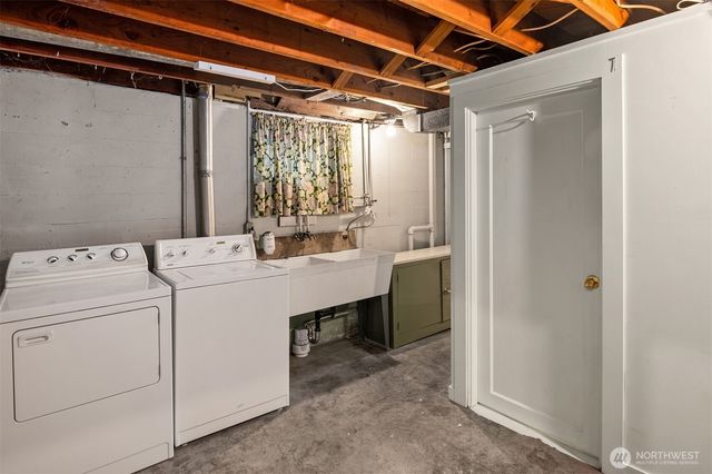 112 NW 44th Street, Seattle, WA 98107