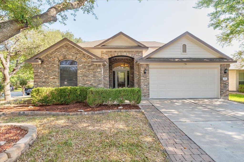 270 Maribel Ave, Buda, TX 78610