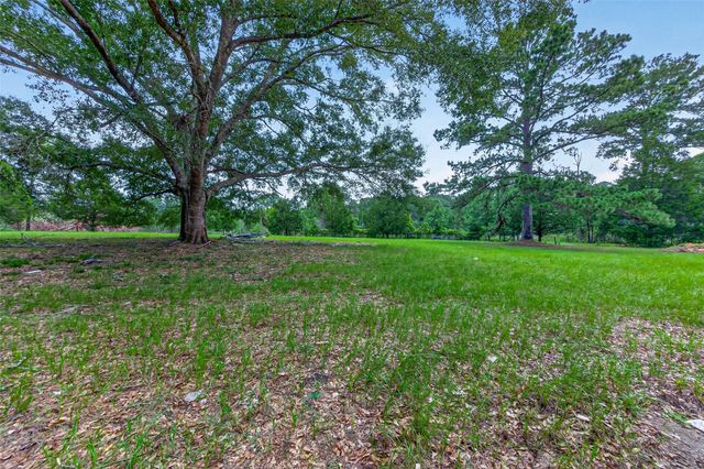 1241 Moody Road, Cleveland, TX 77328