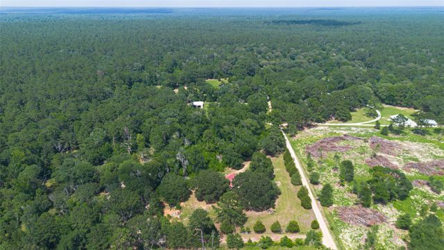 1241 Moody Road, Cleveland, TX 77328