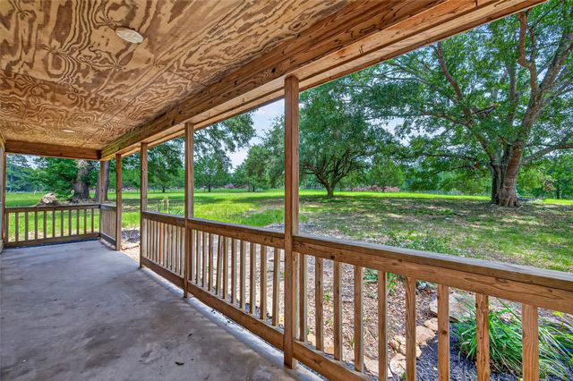 1241 Moody Road, Cleveland, TX 77328