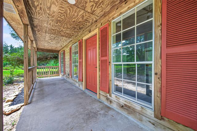 1241 Moody Road, Cleveland, TX 77328