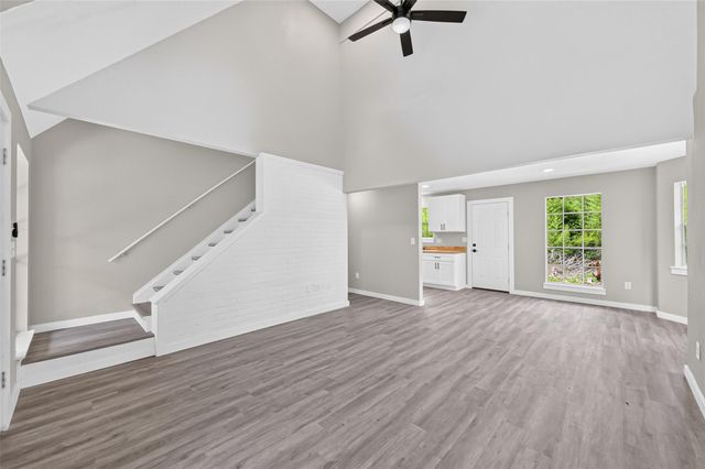 1241 Moody Road, Cleveland, TX 77328