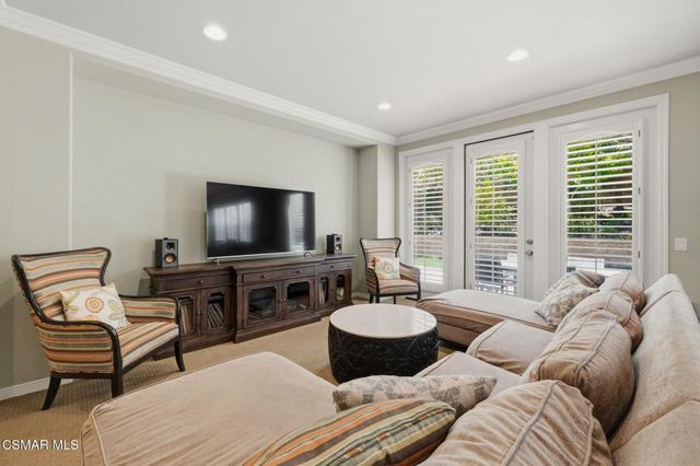 4391 Via Entrada, Newbury Park, CA 91320