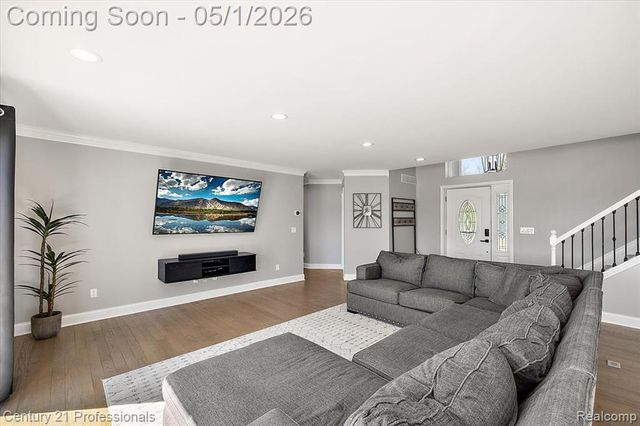 9800 Sashabaw Road, Clarkston, MI 48348