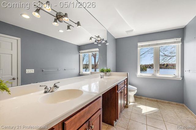 9800 Sashabaw Road, Clarkston, MI 48348
