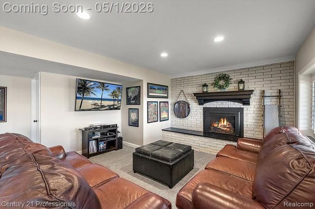 9800 Sashabaw Road, Clarkston, MI 48348