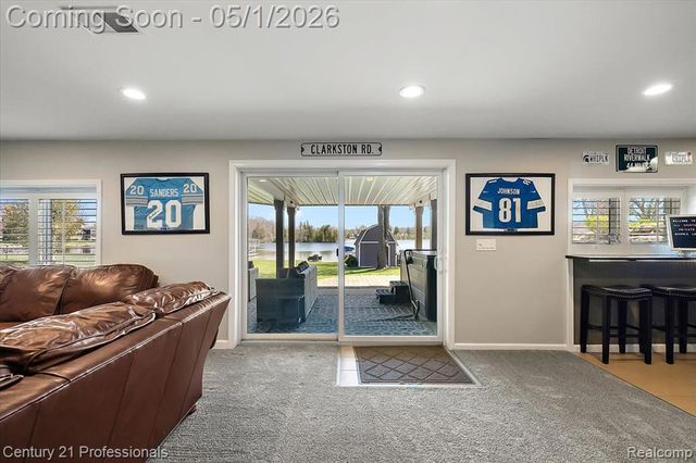 9800 Sashabaw Road, Clarkston, MI 48348