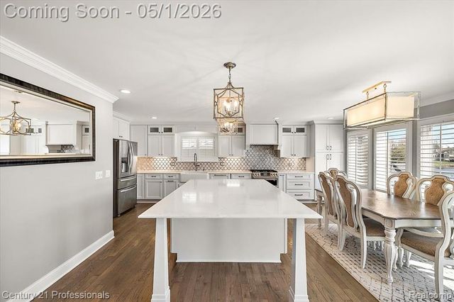9800 Sashabaw Road, Clarkston, MI 48348