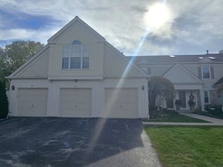 475 Bridle Trail, Wheeling, IL 60090