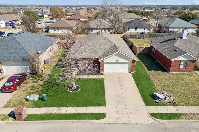 2704 Melanie Drive, Anna, TX 75409