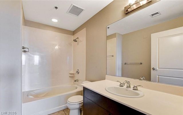 8255 Las Vegas Boulevard 1315, Las Vegas, NV 89123