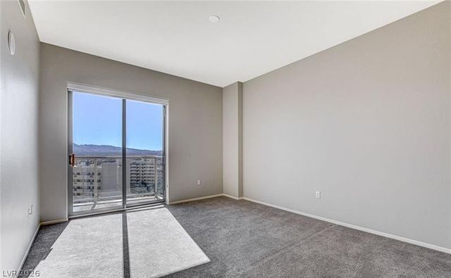 8255 Las Vegas Boulevard 1315, Las Vegas, NV 89123