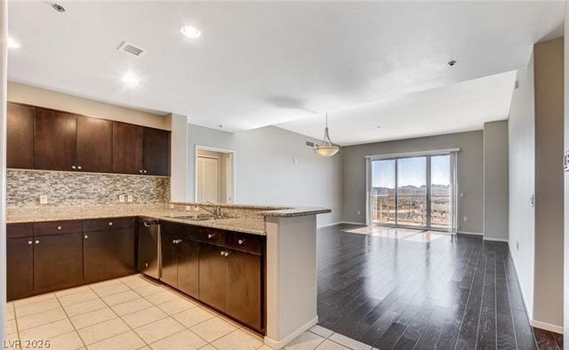 8255 Las Vegas Boulevard 1315, Las Vegas, NV 89123