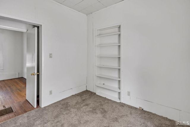 1113 S Washington Street, Bloomington, IN 47401