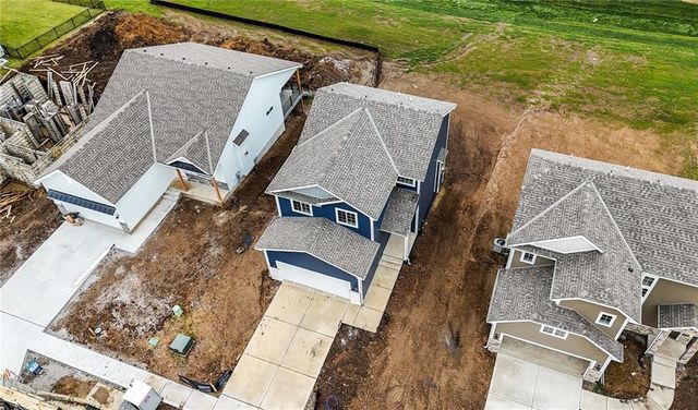 9633 N Colrain Avenue, Kansas City, MO 64154