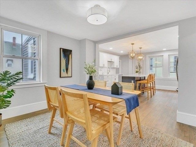 42 School St 2, Salem, MA 01970