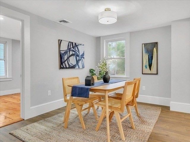 42 School St 2, Salem, MA 01970