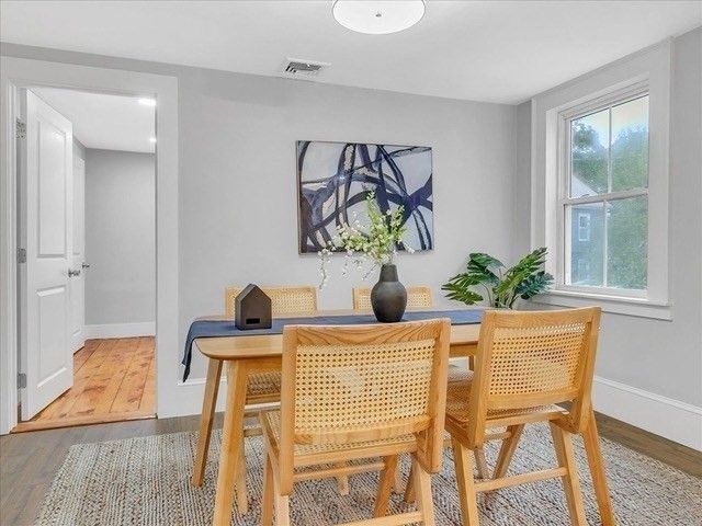 42 School St 2, Salem, MA 01970