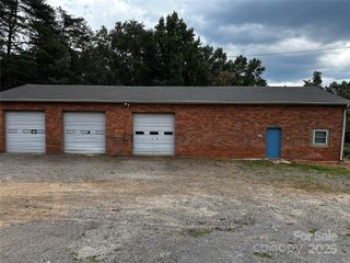 9046 Costner Road, Hickory, NC 28602