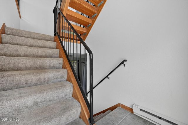 145 S Saint Clair Street, Toledo, OH 43604