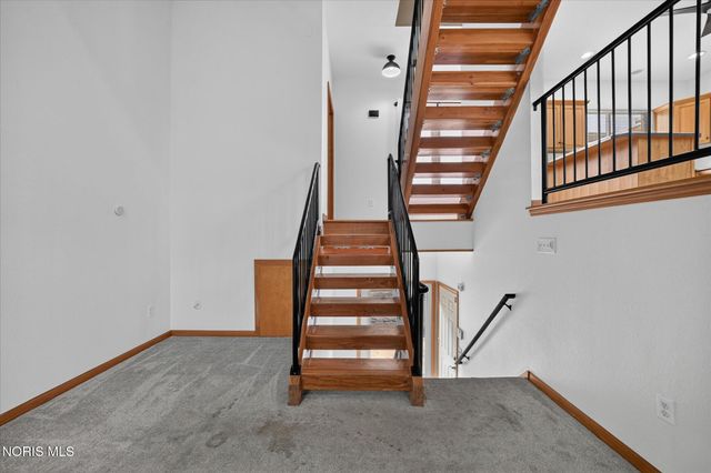 145 S Saint Clair Street, Toledo, OH 43604