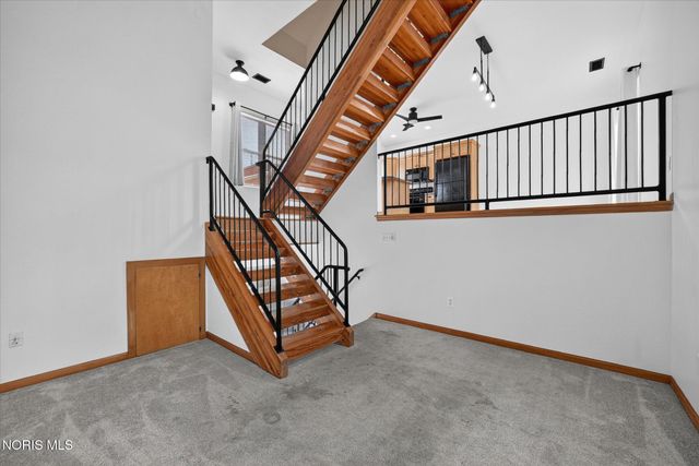 145 S Saint Clair Street, Toledo, OH 43604
