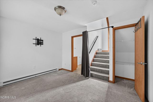 145 S Saint Clair Street, Toledo, OH 43604