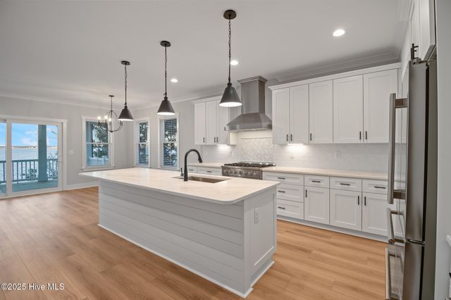 3804 Emerald Drive E, Emerald Isle, NC 28594