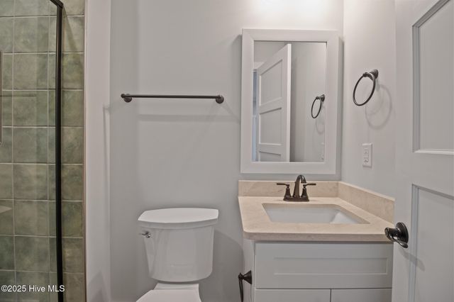 3804 Emerald Drive E, Emerald Isle, NC 28594