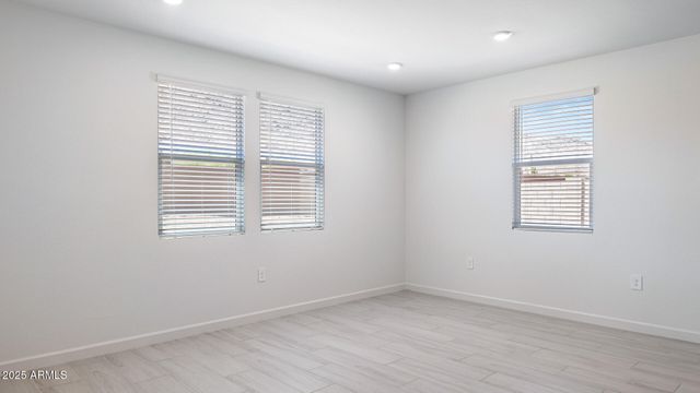 10034 S 23RD Lane, Phoenix, AZ 85041