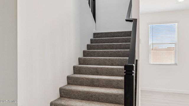 10034 S 23RD Lane, Phoenix, AZ 85041