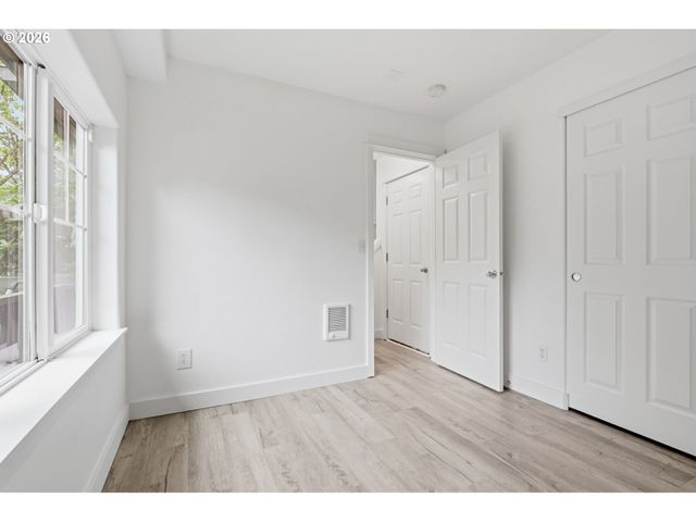 15350 Sw DIAMOND St, Beaverton, OR 97007
