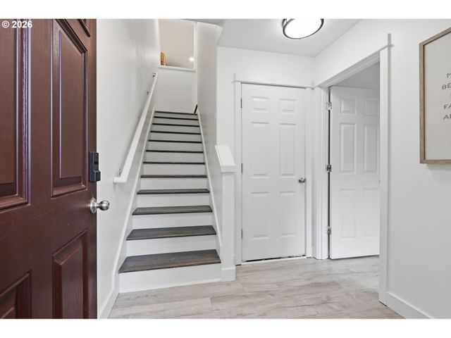 15350 Sw DIAMOND St, Beaverton, OR 97007