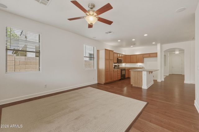 1570 S CHAPARRAL Boulevard, Gilbert, AZ 85296