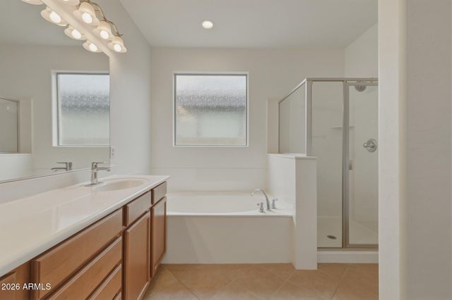 1570 S CHAPARRAL Boulevard, Gilbert, AZ 85296