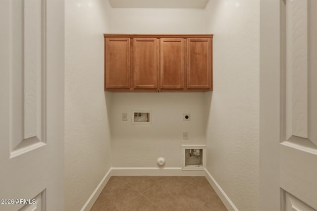 1570 S CHAPARRAL Boulevard, Gilbert, AZ 85296